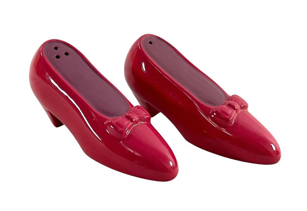 1999 Wizard of Oz Ruby Slippers Salt Pepper Shakers Enesco Turner Ceramic